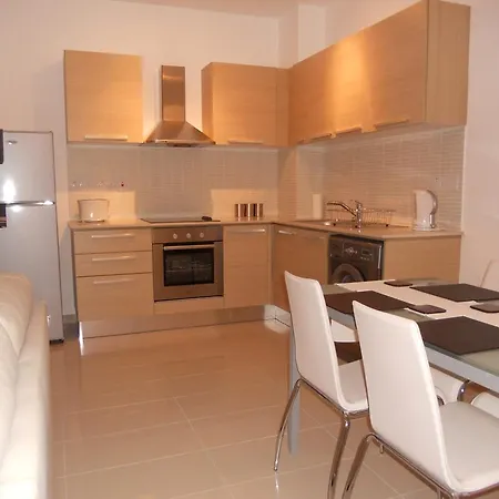 Apartament Emerald Heights