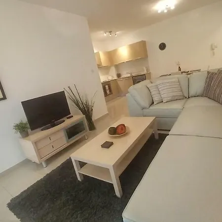 Apartament Emerald Heights