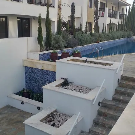 Emerald Heights Apartament Tersephanou