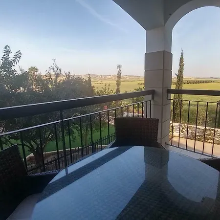 Emerald Heights * Terszefánu