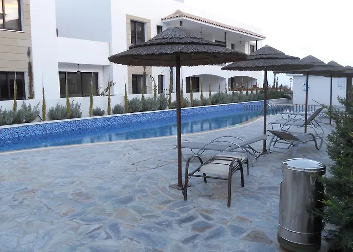 Emerald Heights Tersephanou