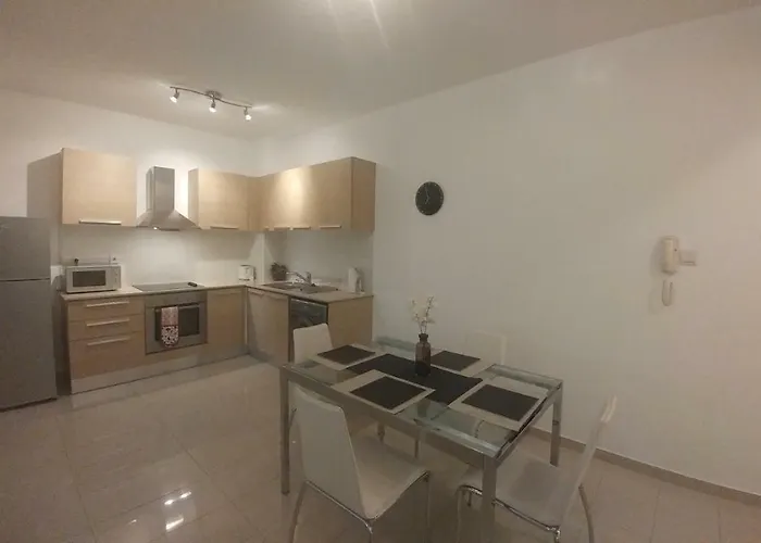 Emerald Heights * Tersephanou