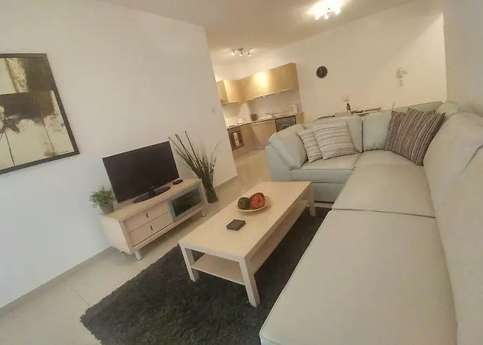 アパート Emerald Heights